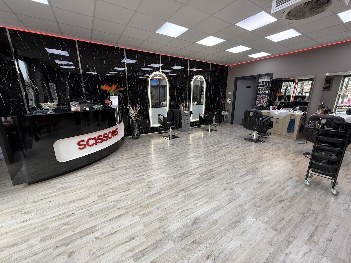 Interieur van Scissors Kapsalon in Heerenveen