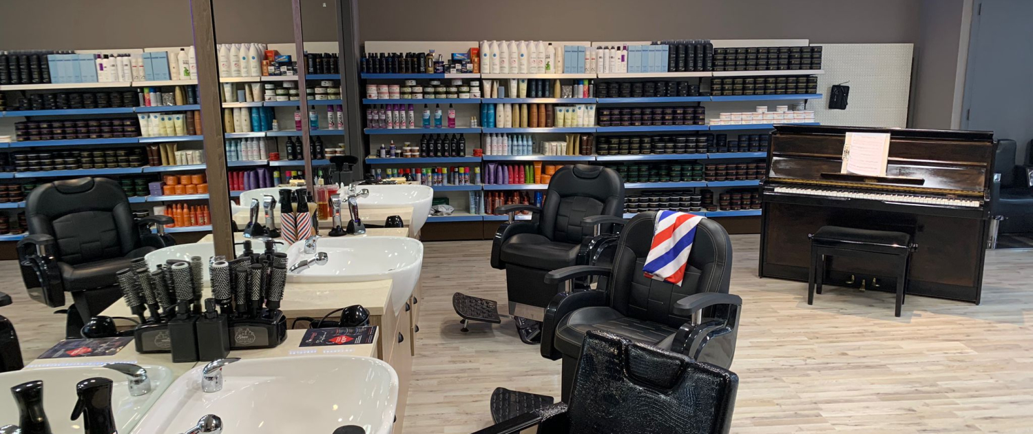 Werkplekken en productaanbod in de salon
