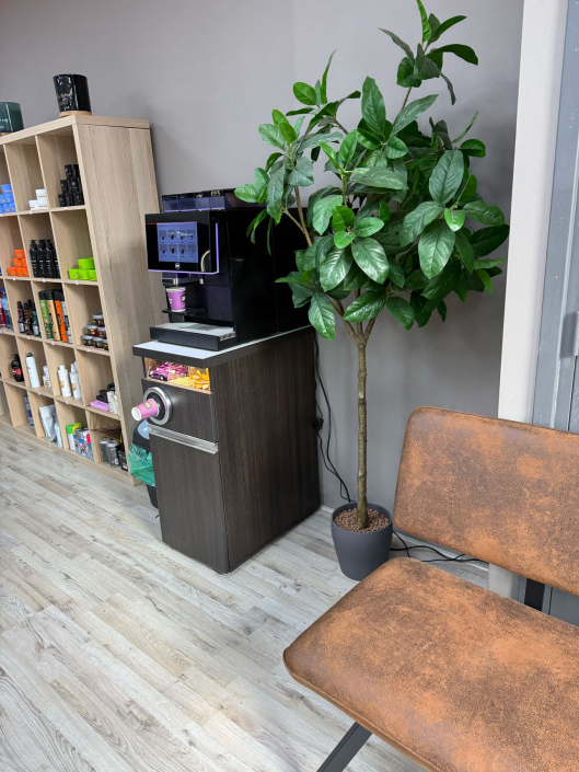 Wachthoek en koffieplek in de salon